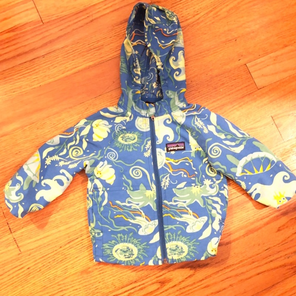 Patagonia Baby Baggies Hooded Raincoat. 6mo